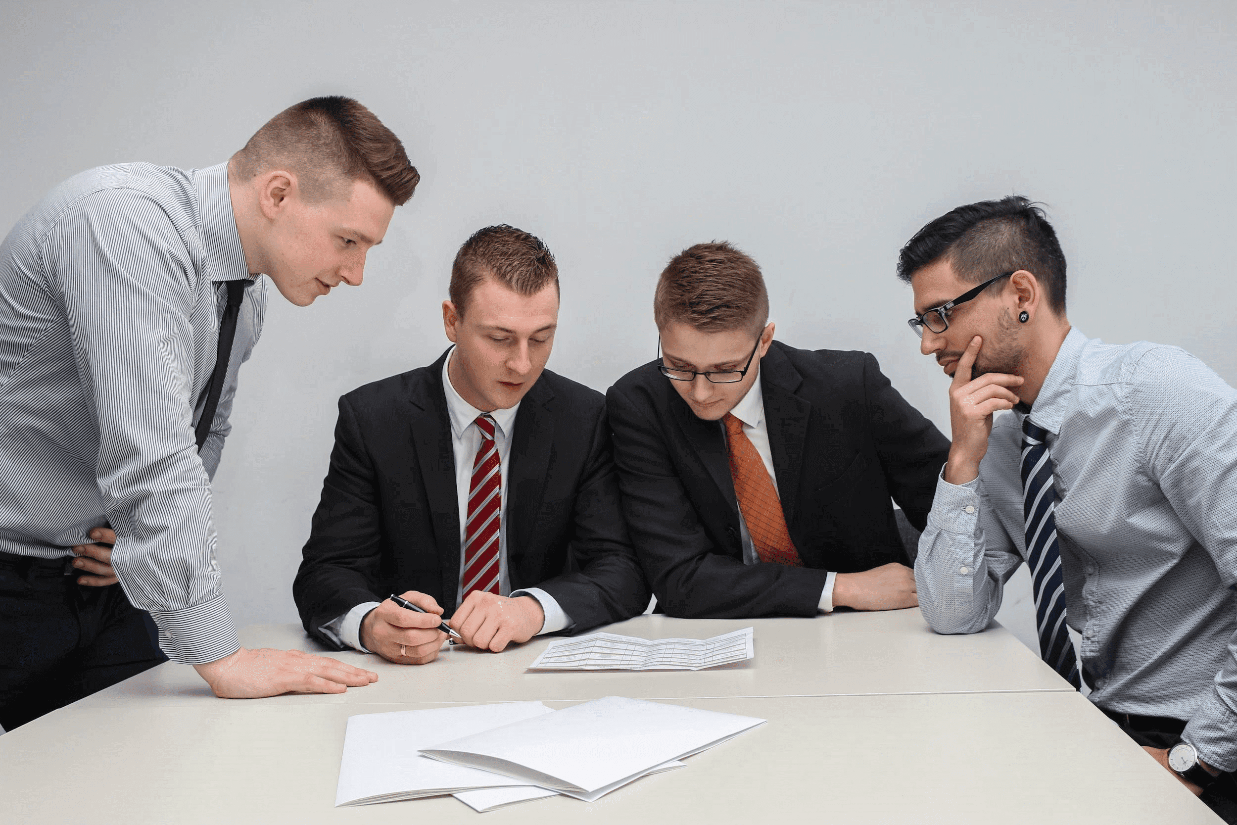 Attracting investors through a profitable business plan