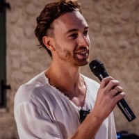 Stanislav Leo