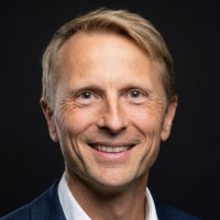 Henning Lange