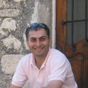 Roushan Zenooz