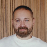Yury Melnichek