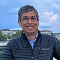 Vijay Bajaj